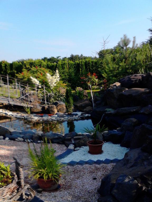 Vadvirag Vendeghaz Hotell Lenti Rum bild
