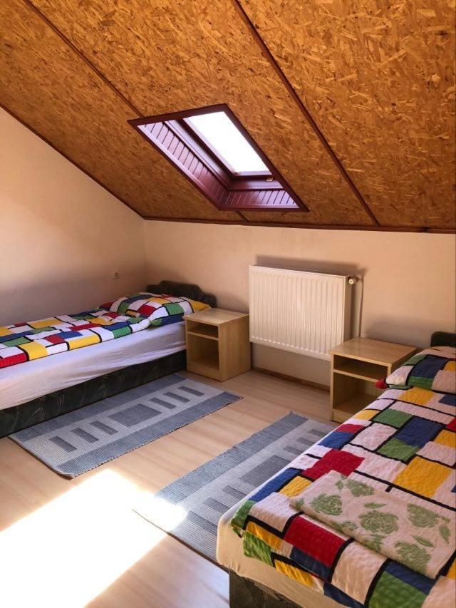 Vadvirag Vendeghaz Hotell Lenti Exteriör bild